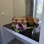 Katerina * 干尼亞