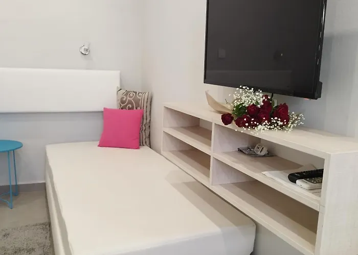 Katerina * Chania (Crete)